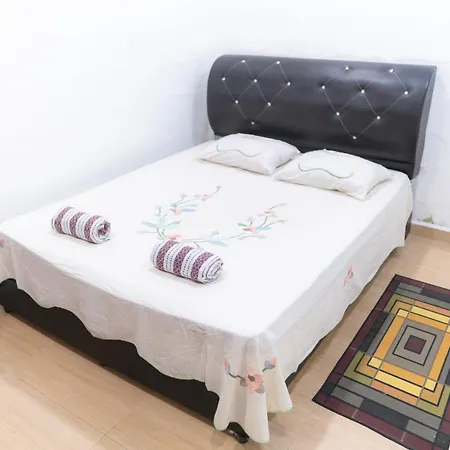 Homestay D Kb Apartment Kota Bahru Luaran gambar